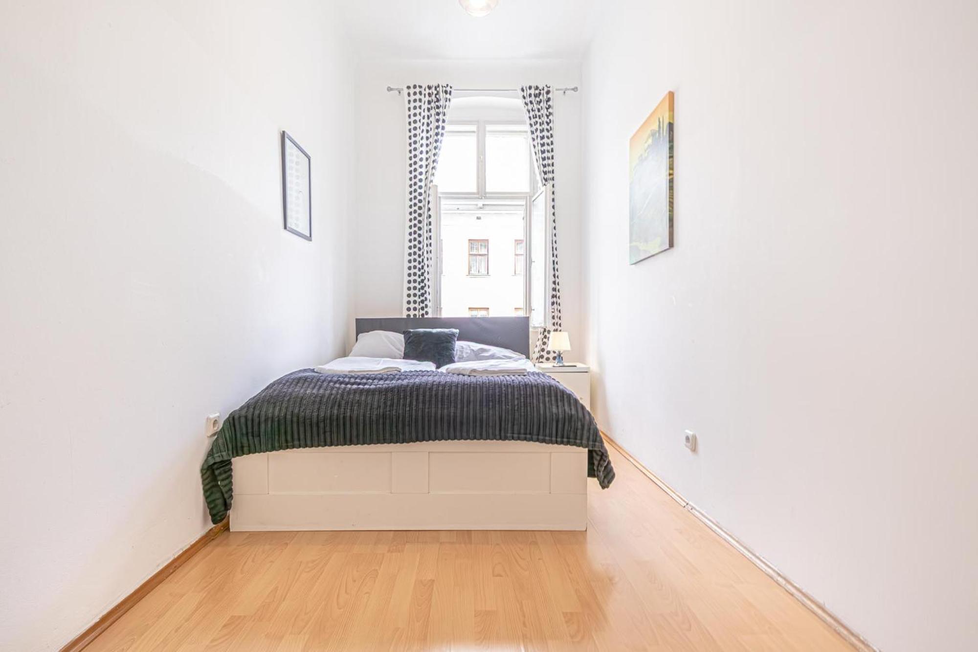 Sweet 3br Shared Near Wiener Stadthalle & Vienna