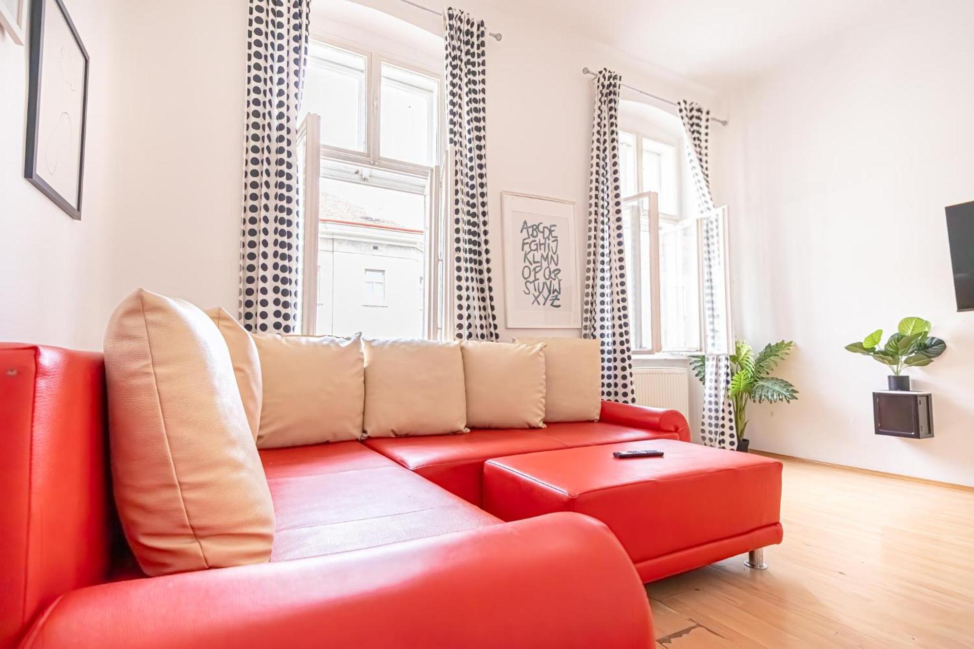 Sweet 3br Shared Near Wiener Stadthalle & *