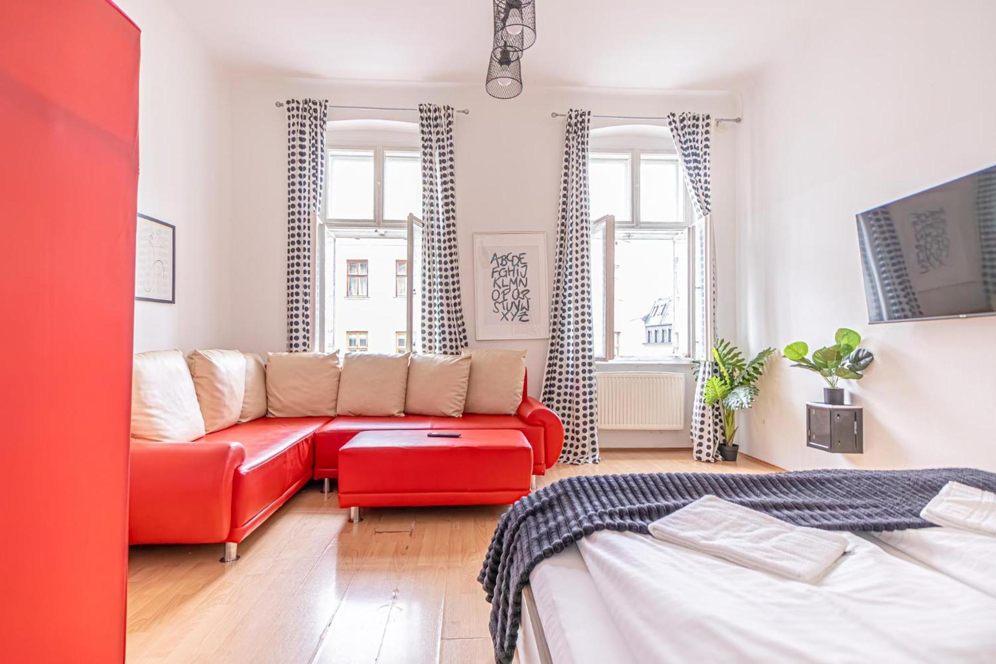 Apartment Sweet 3br Shared Near Wiener Stadthalle & *