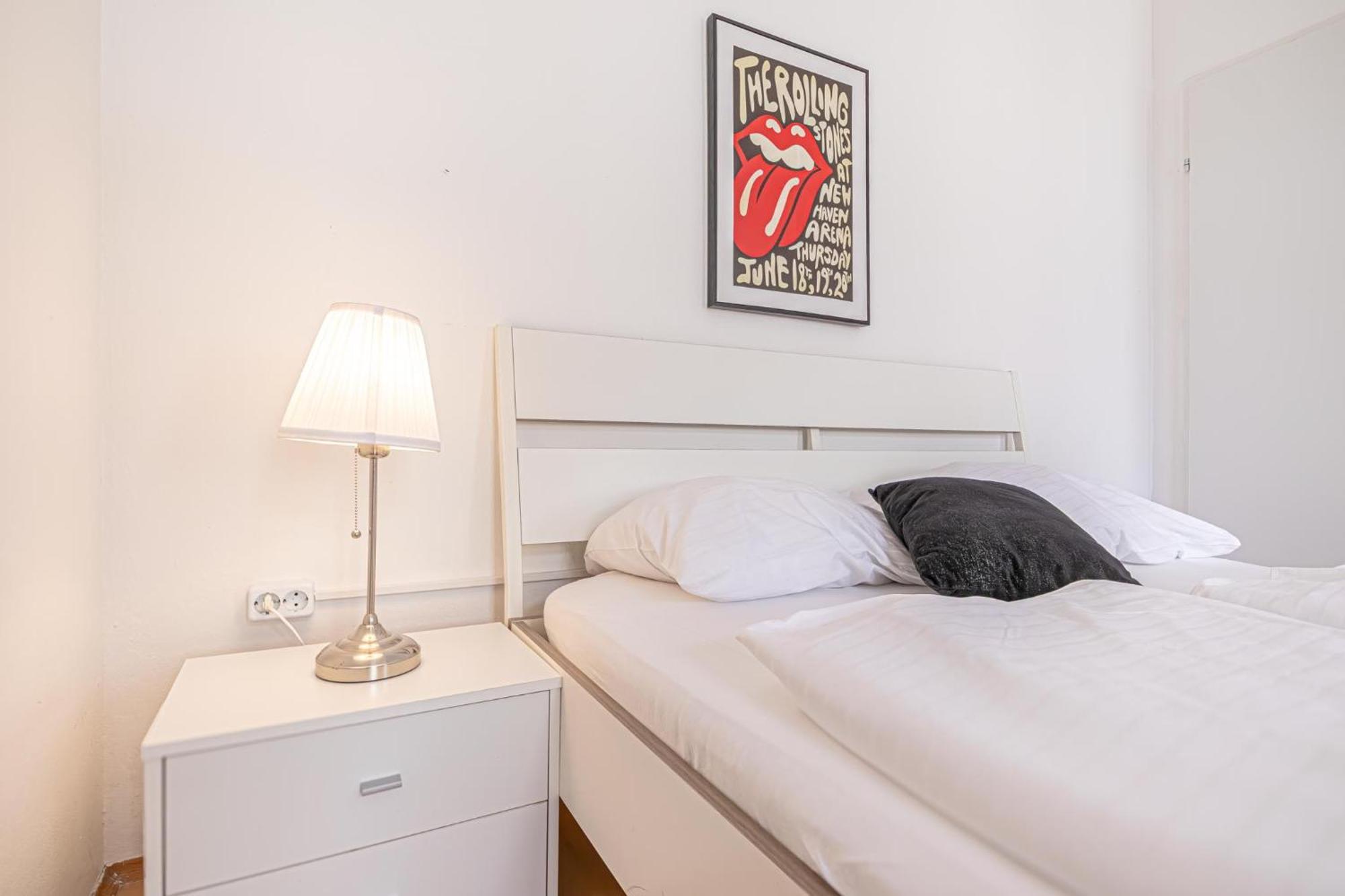 Apartment Sweet 3br Shared Near Wiener Stadthalle & Vienna